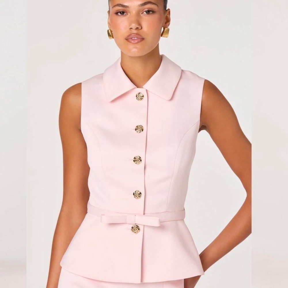 Astr Pink Sleeveless Peplum Mini Dress with Gold Buttons - Picture 4 of 4
